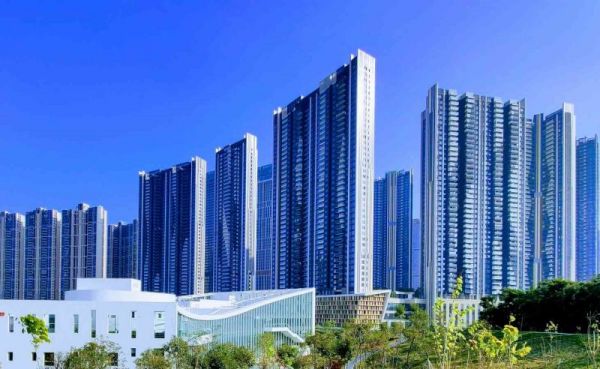 智能建造，建筑业转型，效率，成本，安全性