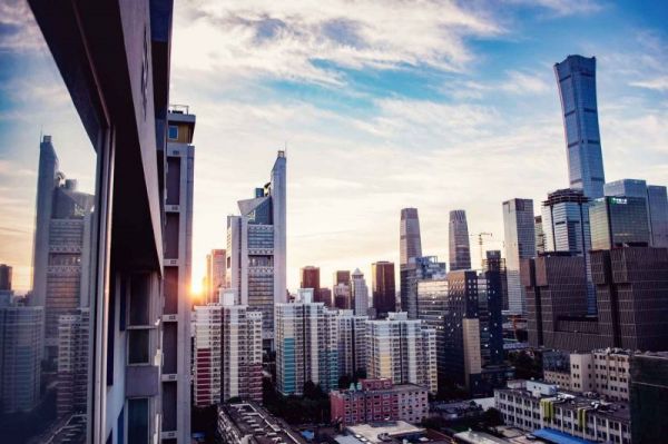 楼宇智能化，传统建筑，优势，生活品质，节能环保，安全性