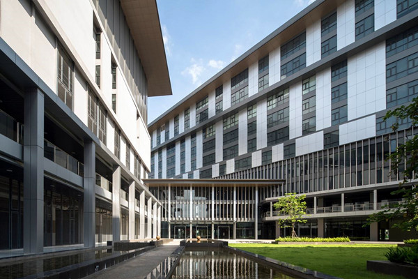 如何快速推进楼宇自控产业化发展？